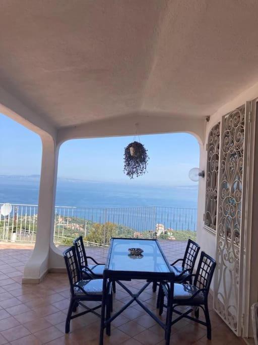 Bellavilla Sorrento A Exteriör bild